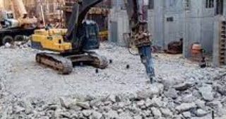 Демонтаж фундамента цена от 2006 руб. | снос старого фундамента заказать в Искитиме